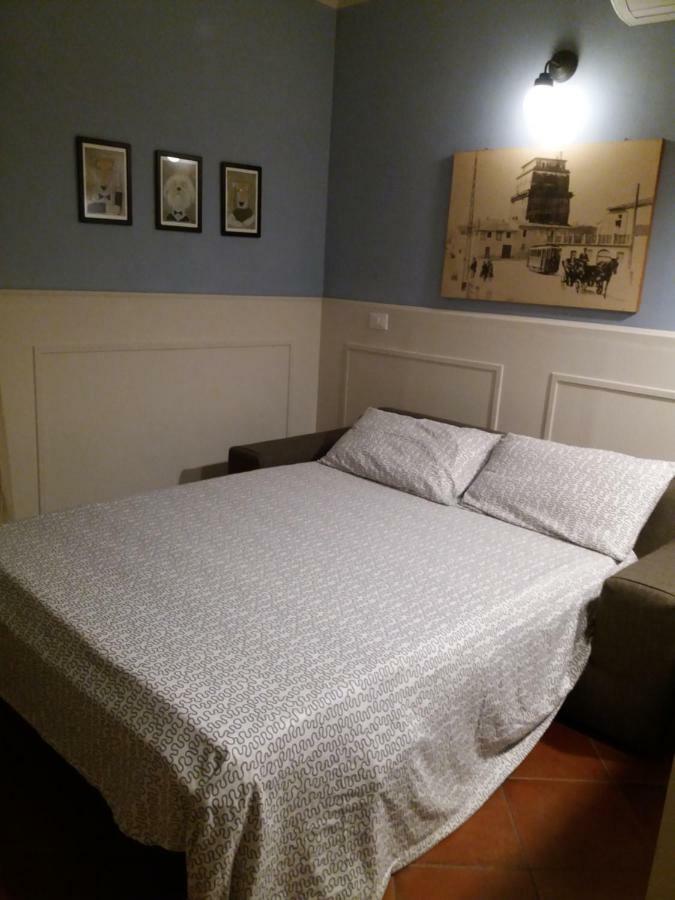 Casa Camilla Apartment เวียเรจโจ ภายนอก รูปภาพ